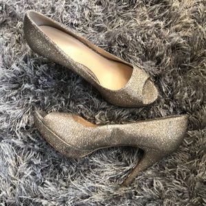Enzo Angiolini peep toe pumps